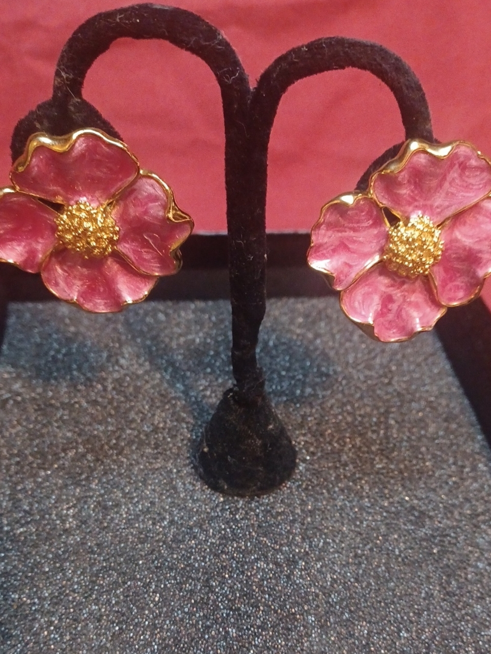 Vintage Avon Clips